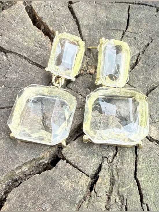 Jewelry - 🧊 Gold-Tone Clear Crystal Ice Cube Drop Earrings - Women Jewelry